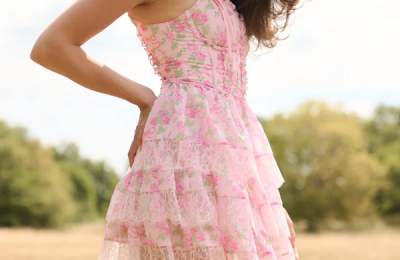 The Cheap Dress Hack – Add A Belt For An Instant Upgrade